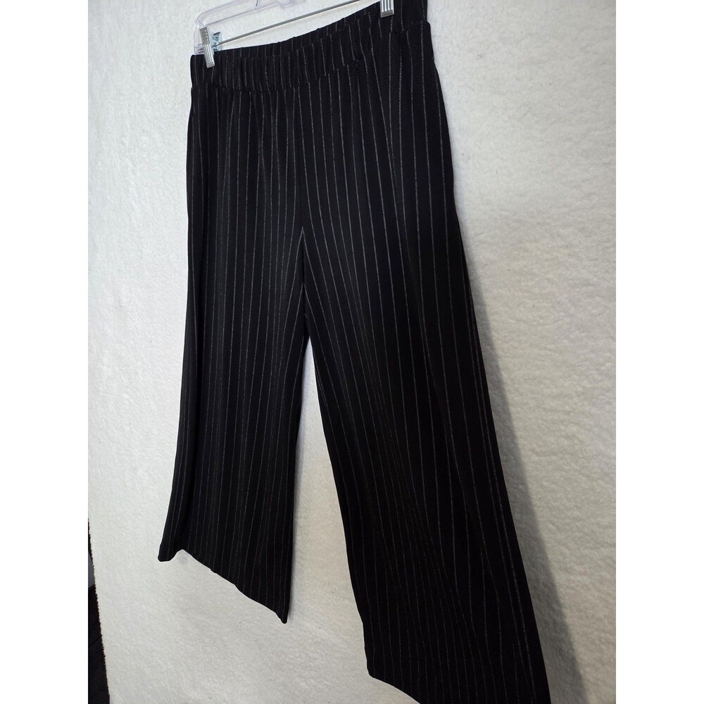 Banana Republic Wide Leg Cropped Pants Womens S Black Pinstripe Stretch Knit - Picture 6 of 9